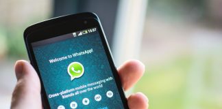 WhatsApp now has a "disappearing messages"