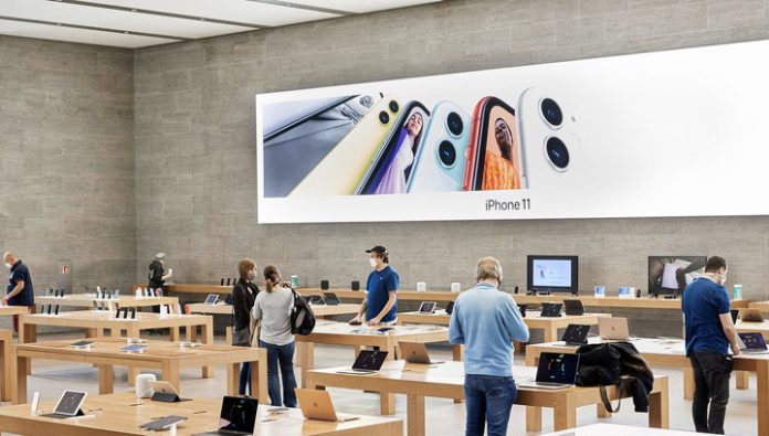 The Apple Store will re-open, but will not be allowed inside without a mask