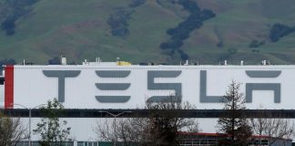 Tesla plans to produce batteries at its new plant